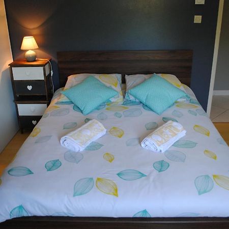 Chez Yvette , C'Est Chouette!! Bed & Breakfast Carcassonne Bagian luar foto