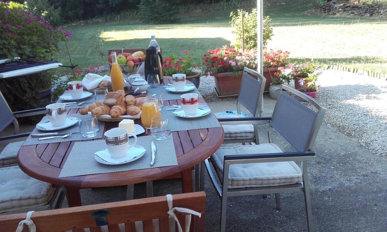 Chez Yvette , C'Est Chouette!! Bed & Breakfast Carcassonne Bagian luar foto
