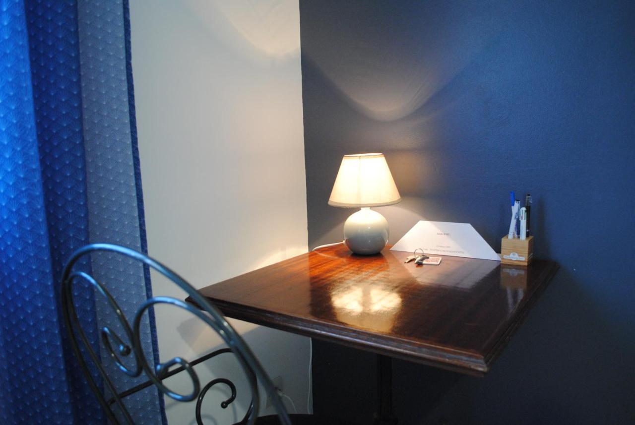 Chez Yvette , C'Est Chouette!! Bed & Breakfast Carcassonne Bagian luar foto