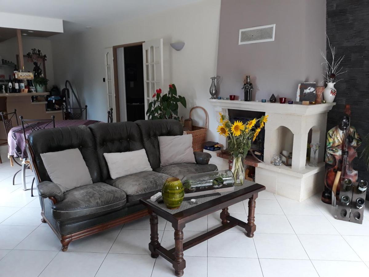 Chez Yvette , C'Est Chouette!! Bed & Breakfast Carcassonne Bagian luar foto